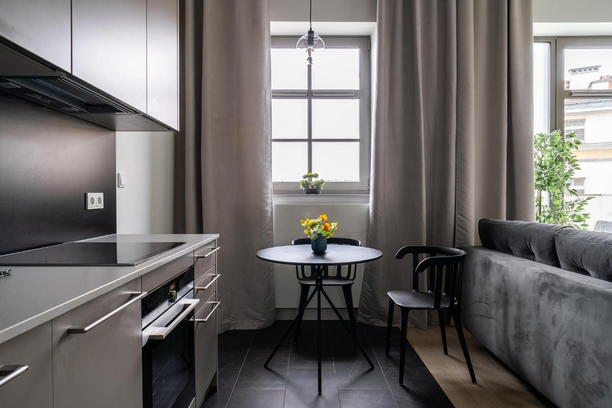 Rentplanet - Mlyn Maria Apartment *